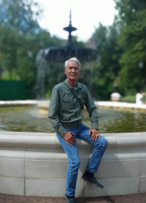 Olegom Petrov, 66, Russia, Cheboksary