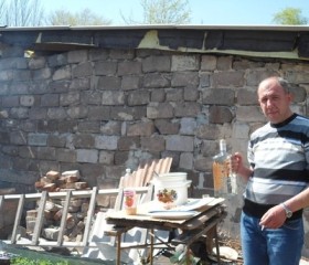 Вадим, 47 лет, Волноваха