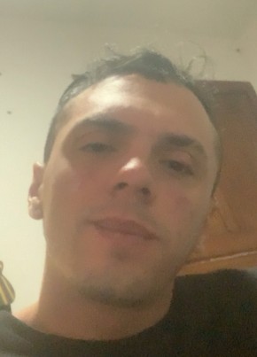 Daniel из Santafe de Bogotá 26 лет
