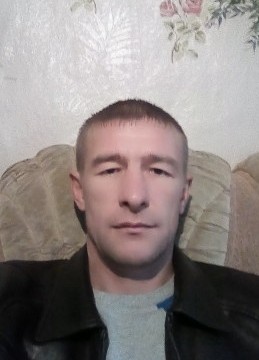 Саша, 40, Россия, Елань