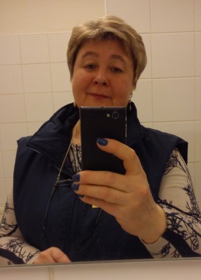 Лариса, 60, Россия, Калуга