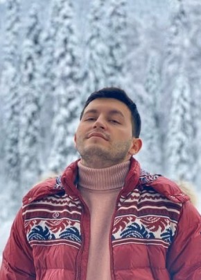 Максим