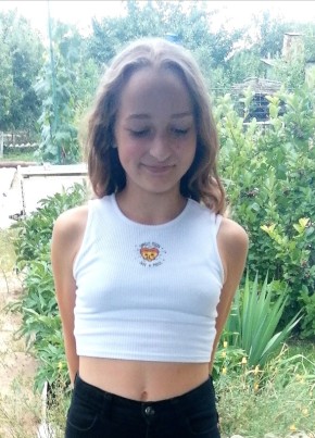 Вика, 19, Россия, Камышин