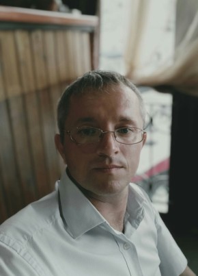 Роман из Керчи 42 года
