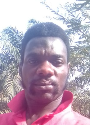 Syone Kantu, 37, Sierra Leone, Freetown