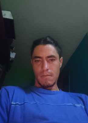 Orbis, 33, República Argentina, Capitán Bermúdez