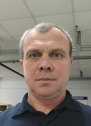 Илья из Славянск На Кубани 44 года