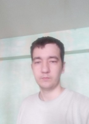 Valeriy, 35, Belarus, Brest