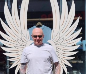 Konstantin, 62, Herford