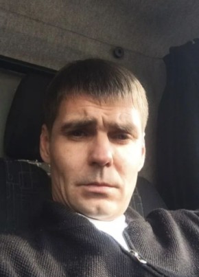 Роман из Петушки 38 лет