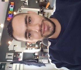 Nguir, 30, Tourcoing