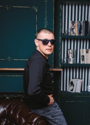 Максим из Волхова 33 года