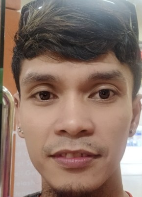 Anecito Montes из Danao, Cebu 33 года