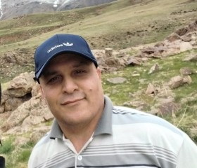 Javad, 47, Hamadan