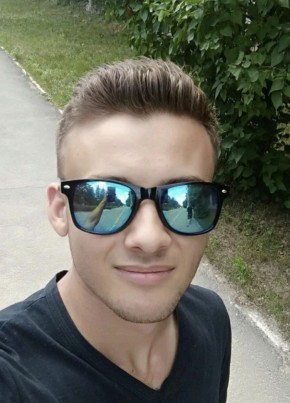 Максим, 29, Россия, Пенза