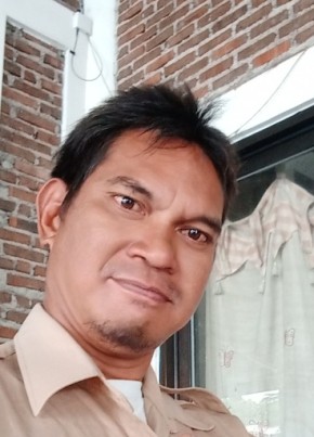 Fran antonius, 41, Indonesia, Kota Surabaya