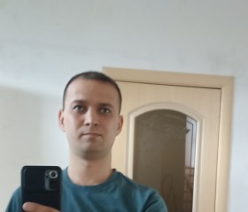 Denis, 37, Zheleznovodsk