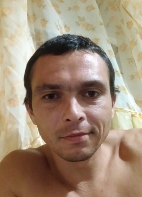 Иван, 33, Россия, Тула