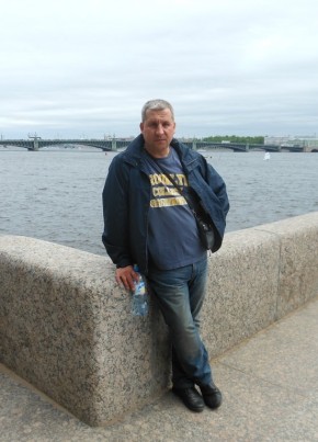 Александр, 40, Россия, Валдай