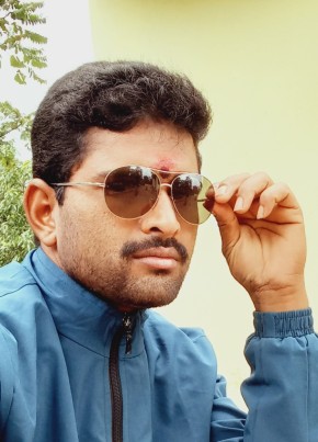 Ravi Chandra, 37, India, Bangalore