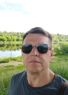 Валерий Дятлов из Наваполацка 54 года