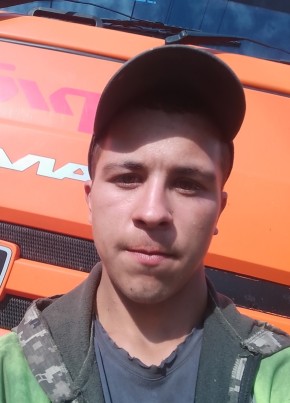 Никита Исаков из Яшкино 19 лет