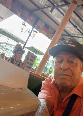 adriano из Blumenau 27 лет