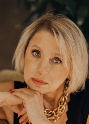 Марина из Санкт-Петербурга 64 года