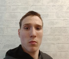 Artyem, 19, Brussels