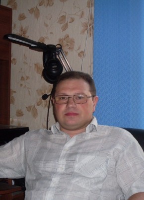 Олег из Санкт-Петербурга 49 лет