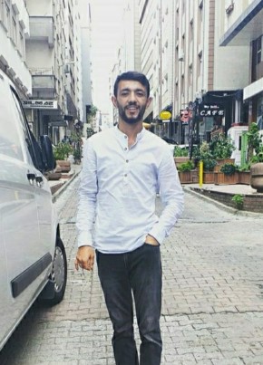 Erdem caliskan, 27, Türkiye Cumhuriyeti, Esenyurt