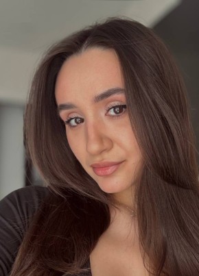 Полина