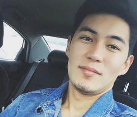 Arsen, 23, Bishkek