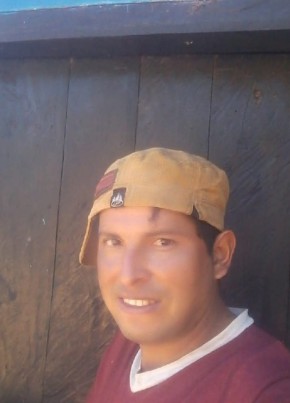 Romualdoamarilla из San Lorenzo 33 года