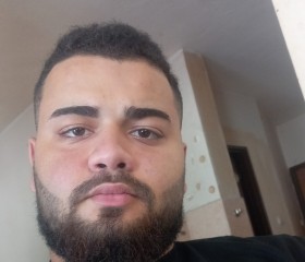 كريم, 19, Et Taiyiba