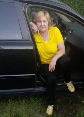 Ирина, 64, Россия, Луга