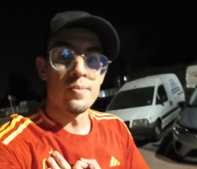 Yazid jr, 23, Alcala de Henares