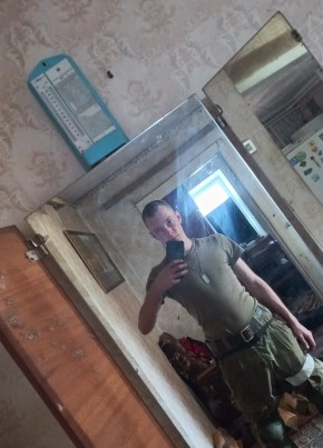 Илья, 27, Україна, Брянка