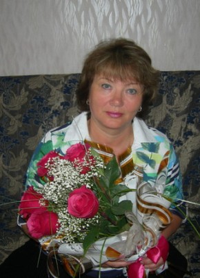 Галина, 65, Россия, Соликамск