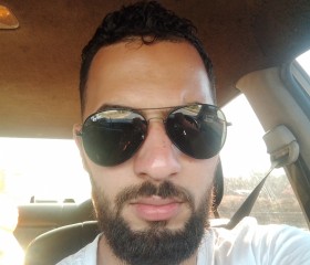 Abdou, 31, Algiers