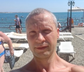 Anatoliy, 45, Yekaterinburg