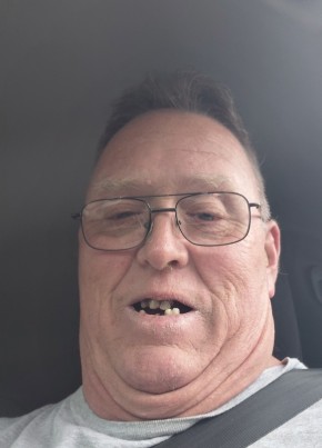 Daniel из Rochester (State of New York) 60 лет