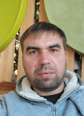 Игорь из Кольчугино 41 год