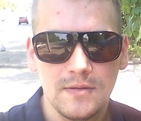 Олег, 32 года, Казань