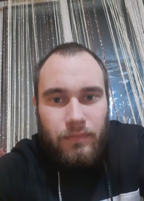 Максим, 23, Россия, Красноперекопск