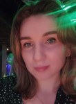 Yuliya, 35, Saint Petersburg