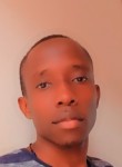 Atuhaire Julius, 21 год, Kampala