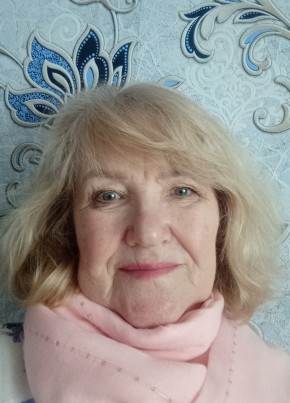 Алина, 64, Россия, Санкт-Петербург