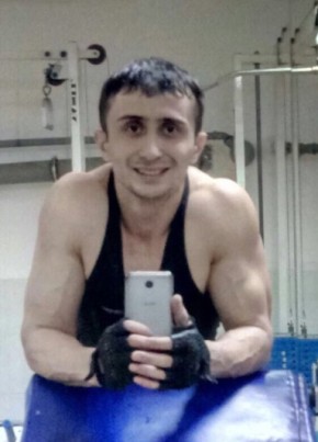 Артур, 34, Россия, Томск