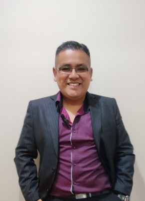 Luis Vásquez, 36, República del Perú, Trujillo